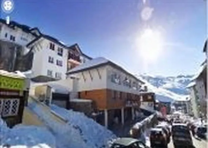Sierra Nevada Ski Resort
